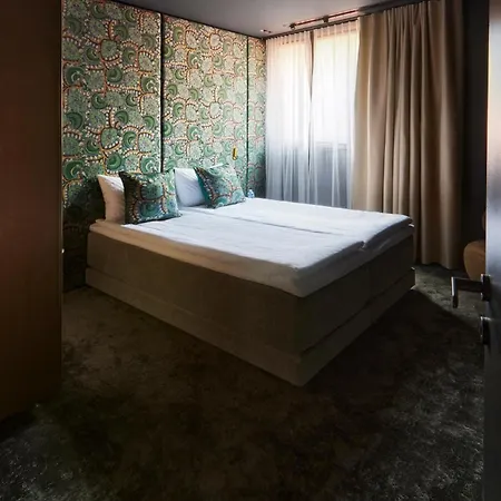 Eze Beach Residence Apartment *
